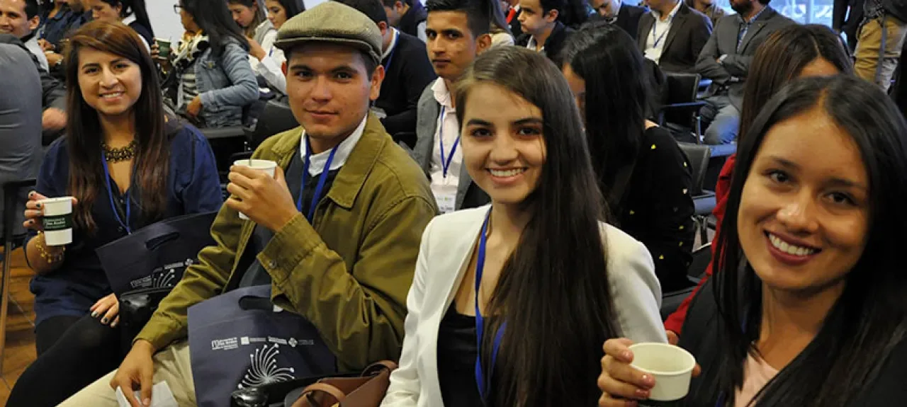 colombianos-participan-en-national-case-competition.jpg