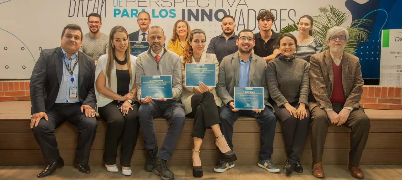 PRIMEROS MENTORES EN EMPRENDIMIENTO