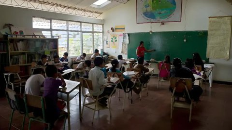 Salón de clases en Colombia